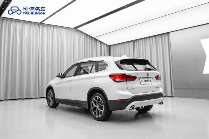 BMW X1 2021 Model sDrive25Li Leading Model – фото 4