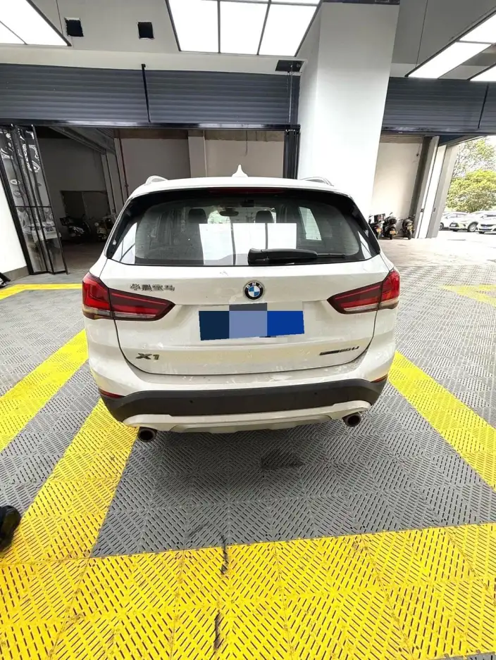 BMW X1 2020 Model sDrive20Li Exclusive Model – фото 5