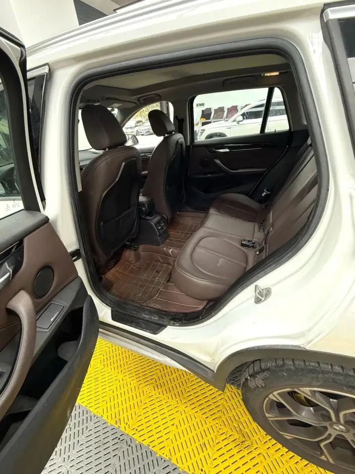 BMW X1 2020 Model sDrive20Li Exclusive Model – фото 6