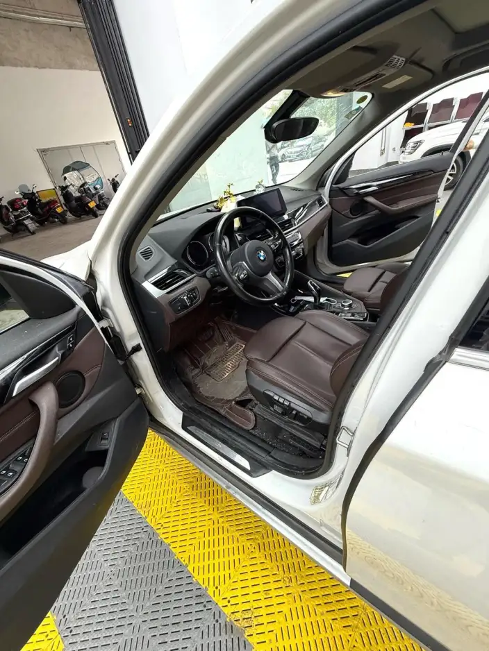 BMW X1 2020 Model sDrive20Li Exclusive Model – фото 7