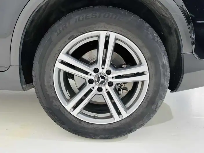 Mercedes-Benz GLC 2021 Model GLC 260 L 4MATIC Dynamic Model – фото 7