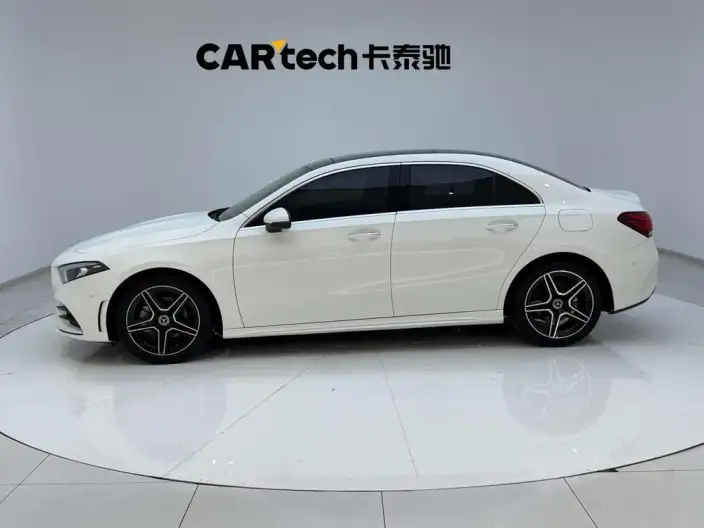 Mercedes-Benz A-class 2022 Model Facelift A 200 L Sports sedan Fashion Edition – фото 4