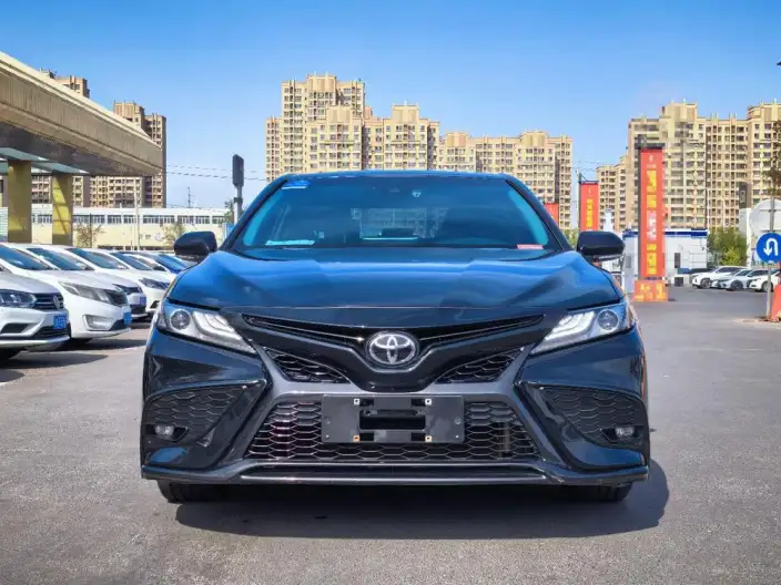 Toyota Camry 2023 Model 2.0S Knight Edition – фото 2