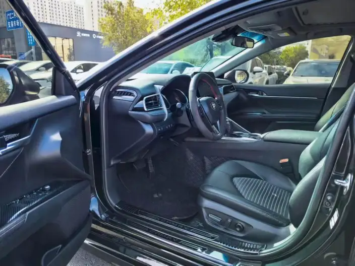 Toyota Camry 2023 Model 2.0S Knight Edition – фото 8