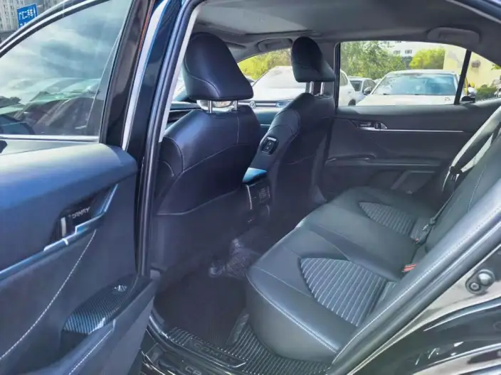 Toyota Camry 2023 Model 2.0S Knight Edition – фото 9