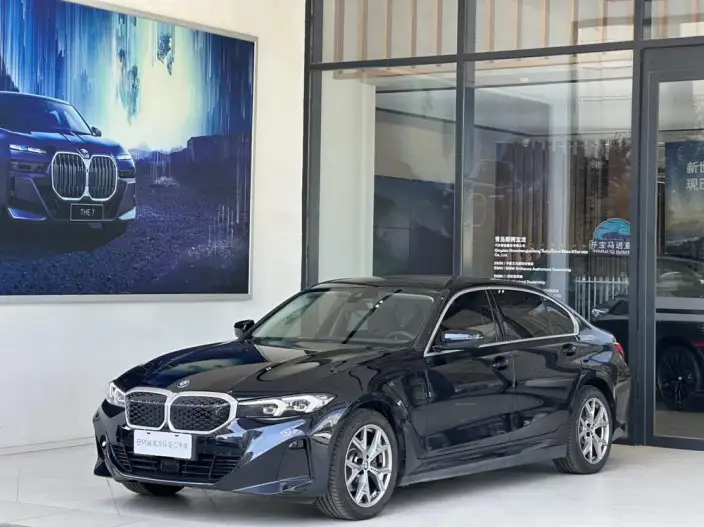 BMW i3 2026 Model eDrive35L – фото 1
