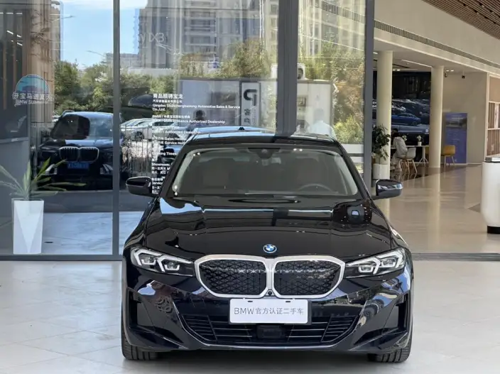 BMW i3 2026 Model eDrive35L – фото 2
