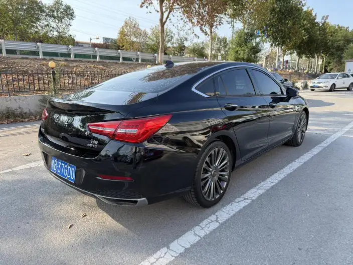 Hongqi H5 Classic 2020 Model 1.8T Automatic Flag Rhythm Edition – фото 6