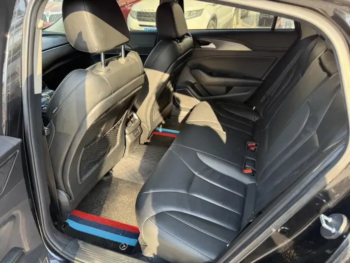 Hongqi H5 Classic 2020 Model 1.8T Automatic Flag Rhythm Edition – фото 9