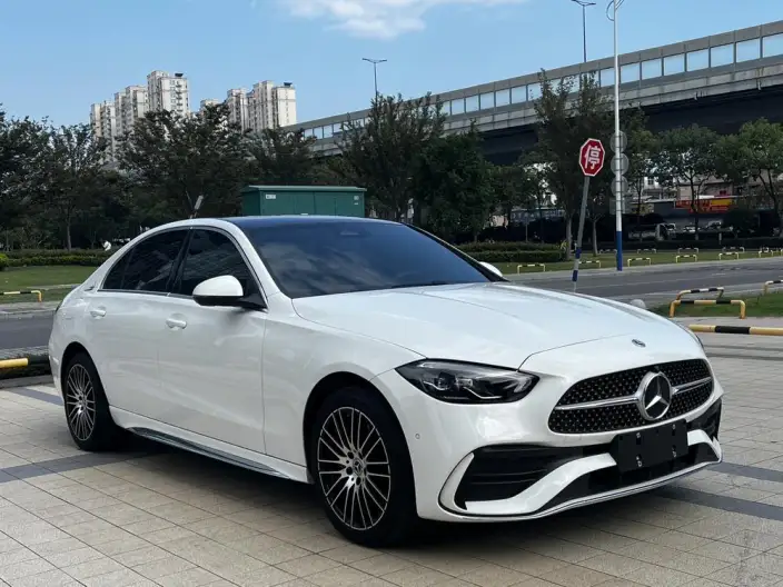 Mercedes-Benz C-Class 2025 Model C 260 L Sports Edition – фото 3