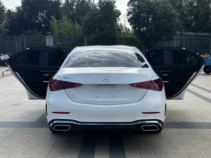Mercedes-Benz C-Class 2025 Model C 260 L Sports Edition – фото 9