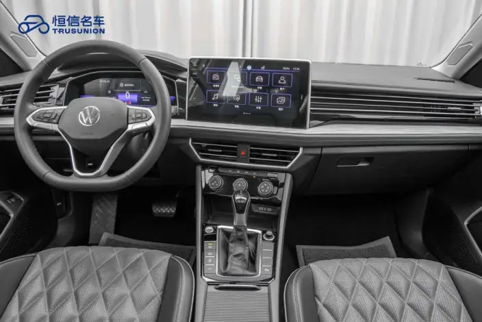 Volkswagen Sagitar 2023 Model 300TSI DSG Beyond Edition – фото 10
