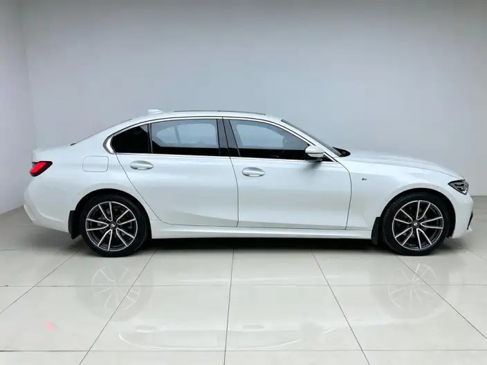 BMW 3 Series 2022 Model 325Li M Sports Set – фото 8