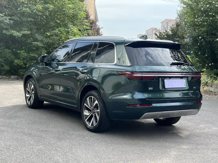 Li Auto ONE 2021 Model Extended Range 6 seat Edition – фото 5