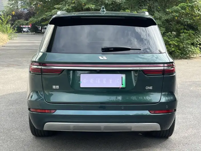 Li Auto ONE 2021 Model Extended Range 6 seat Edition – фото 6
