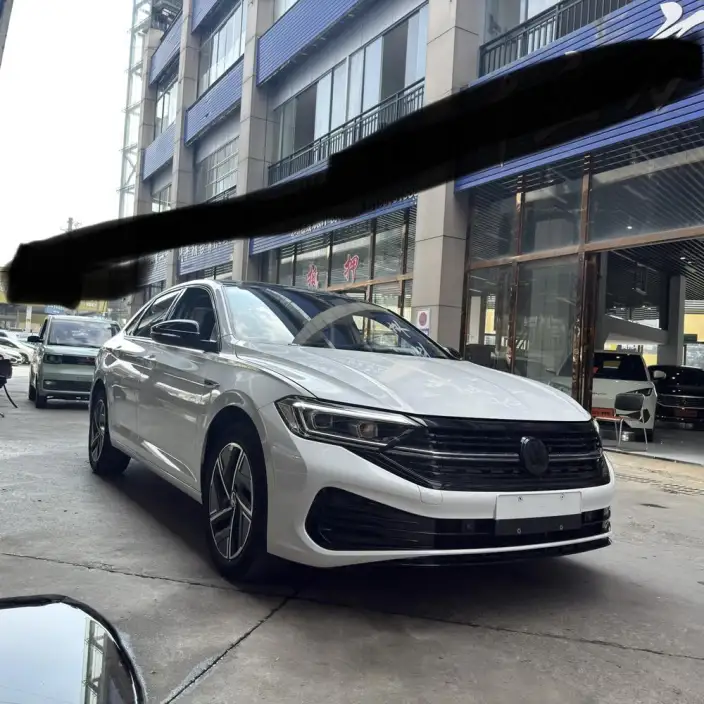 Volkswagen Sagitar 2023 Model 300TSI DSG Superior Edition – фото 3
