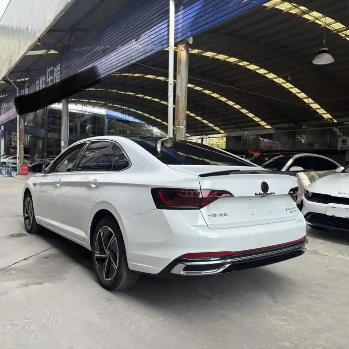 Volkswagen Sagitar 2023 Model 300TSI DSG Superior Edition – фото 4