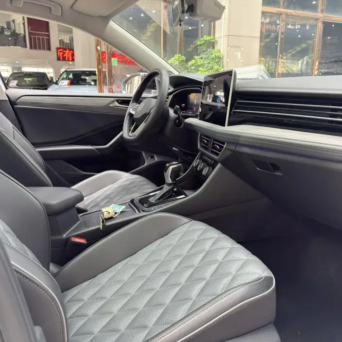 Volkswagen Sagitar 2023 Model 300TSI DSG Superior Edition – фото 10