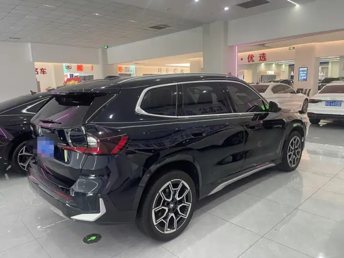 BMW X1 2023 Model sDrive25Li X Design Set – фото 4