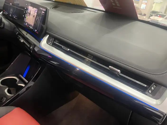 BMW X1 2023 Model sDrive25Li X Design Set – фото 10