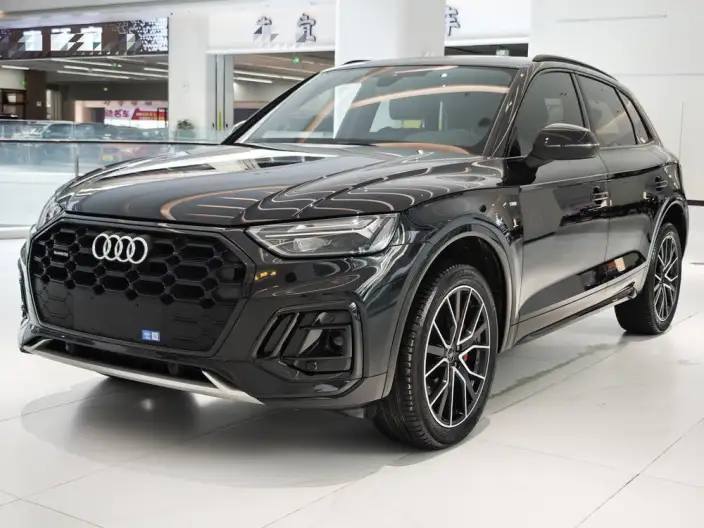 Audi Q5L 2024 Model 40TFSI Luxury Dynamic Model – фото 1