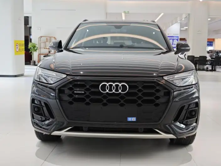 Audi Q5L 2024 Model 40TFSI Luxury Dynamic Model – фото 2