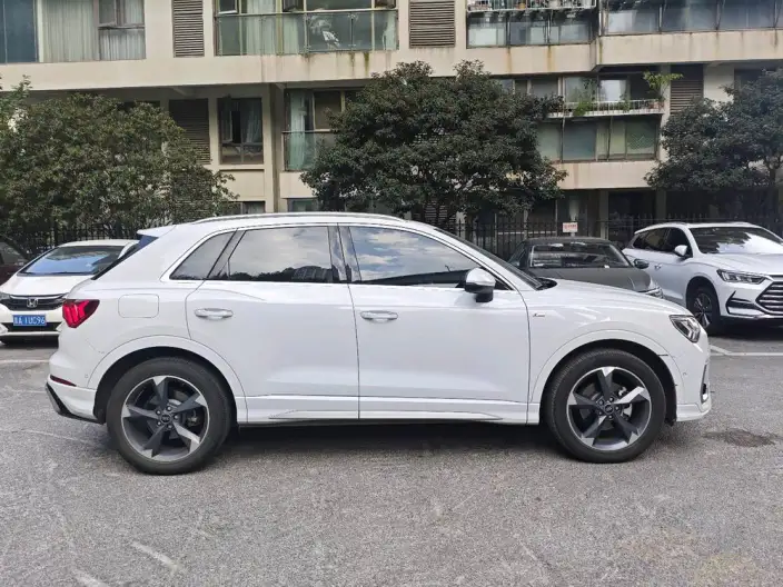 AUDI Q3 2024 Model 35 TFSI Fashion Dynamic Model – фото 7