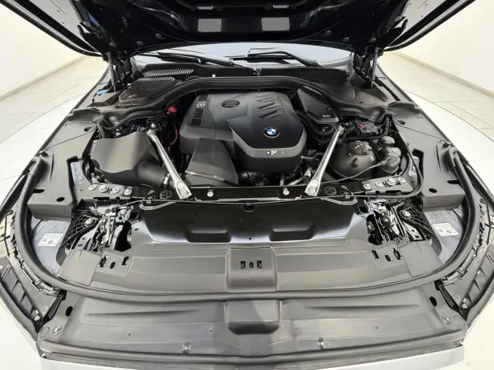 BMW 5 Series 2024 Model 530Li Exclusive Model M Sports Set – фото 9