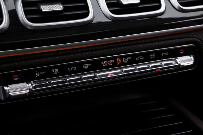 Mercedes-Benz GLS 2023 Model Facelift II GLS 450 4MATIC Fashion Model – фото 6