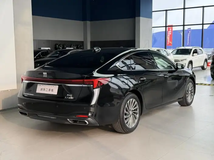 Buick LaCrosse 2023 Model 28T Automatic Yue Zun Edition – фото 4