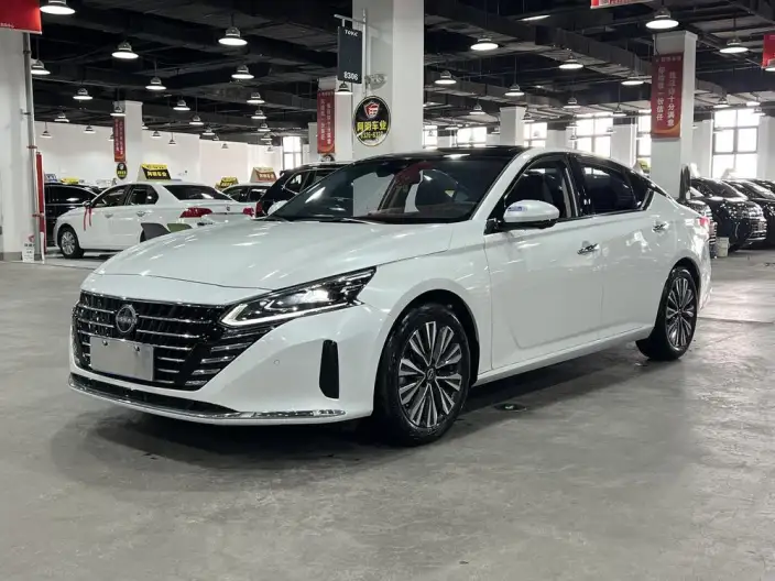Nissan Teana 2025 Model 2.0L XL-TLS Yuexiang Edition – фото 1