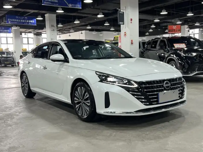 Nissan Teana 2025 Model 2.0L XL-TLS Yuexiang Edition – фото 3