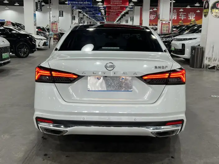 Nissan Teana 2025 Model 2.0L XL-TLS Yuexiang Edition – фото 5