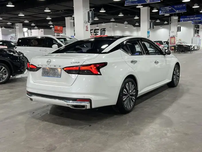 Nissan Teana 2025 Model 2.0L XL-TLS Yuexiang Edition – фото 6