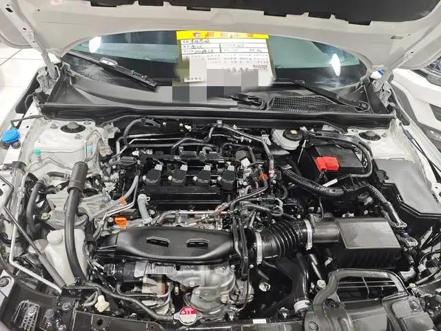 Honda Civic 2022 Model 240TURBO CVT Combustion Edition – фото 7