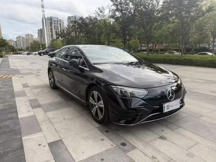 Mercedes-Benz EQE 2025 Model EQE 500 4MATIC Deluxe Edition – фото 3