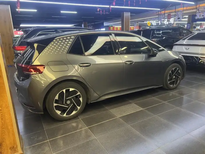 Volkswagen ID.3 2023 Model Pure Smart Edition – фото 6