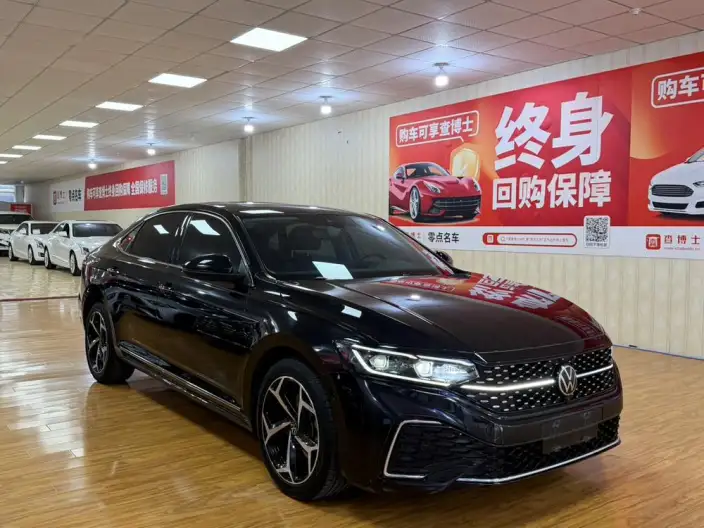 Volkswagen Passat 2023 Model Facelift 330TSI Starry sky Premium Edition – фото 3