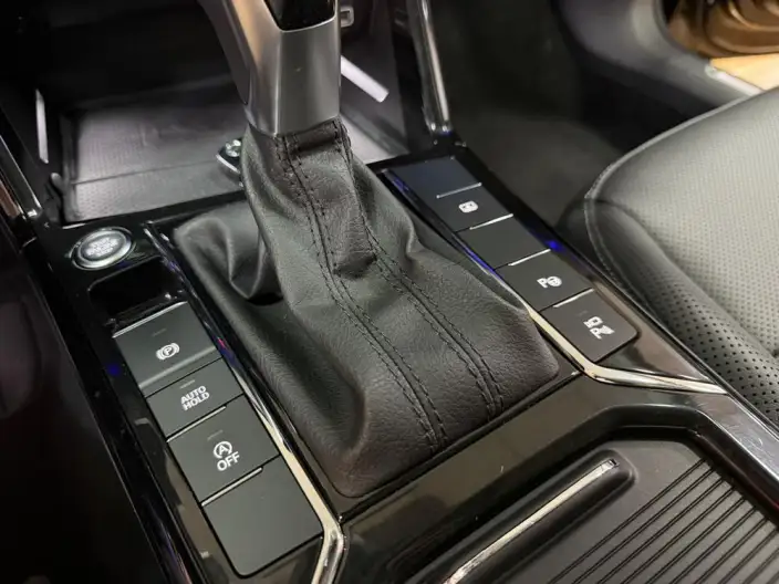 Volkswagen Passat 2023 Model Facelift 330TSI Starry sky Premium Edition – фото 8