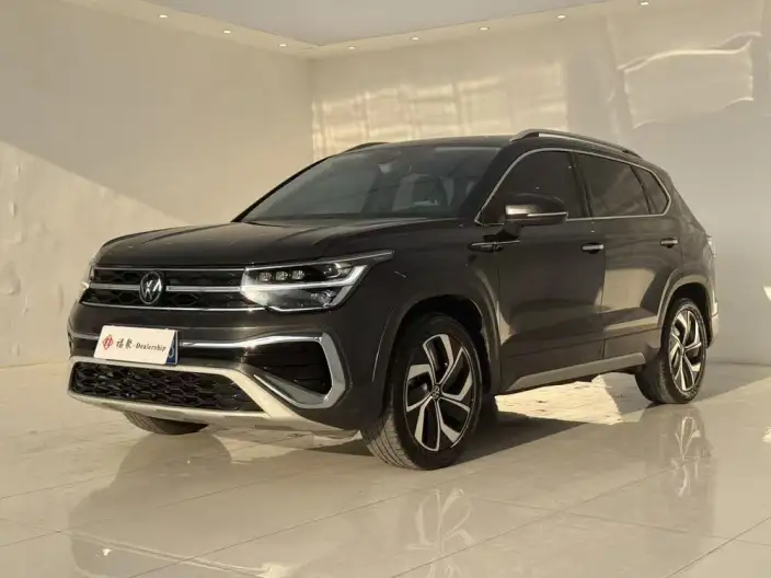 Volkswagen Tharu 2023 Model 300TSI 2WD Full Moon Edition – фото 1
