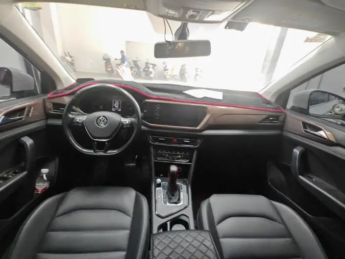 Volkswagen Tharu 2021 Model 280TSI 2WD Deluxe Edition PLUS – фото 8