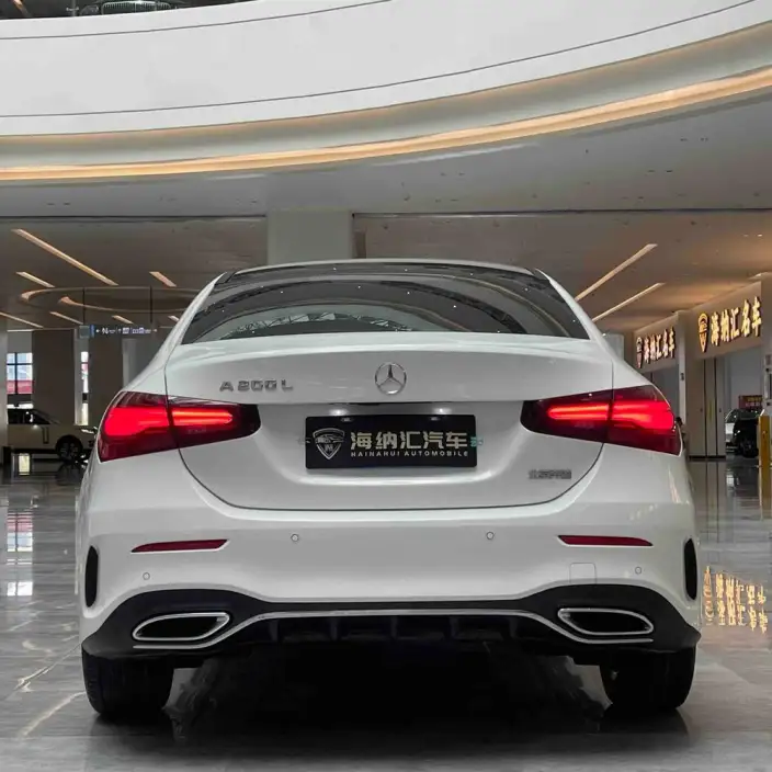 Mercedes-Benz A-class 2024 Model A 200 L Fashion Edition – фото 5