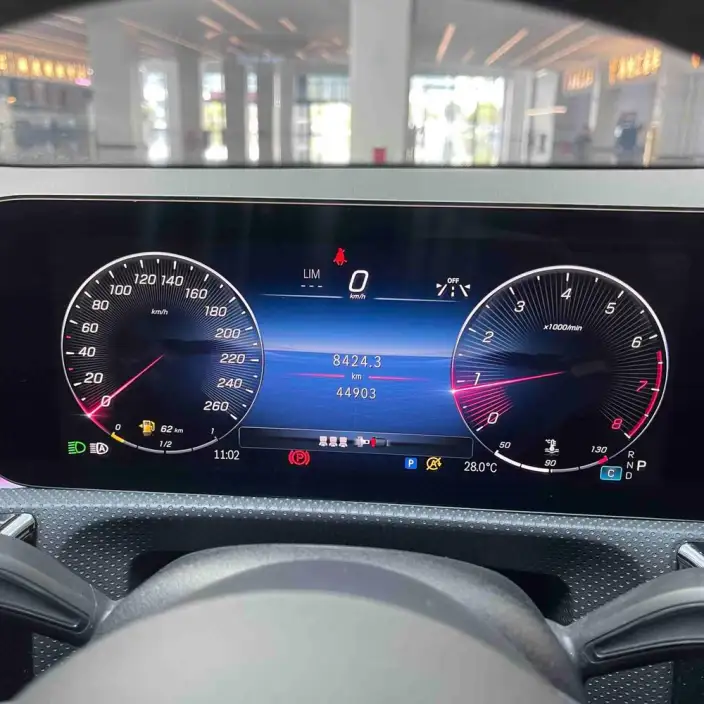 Mercedes-Benz A-class 2024 Model A 200 L Fashion Edition – фото 10