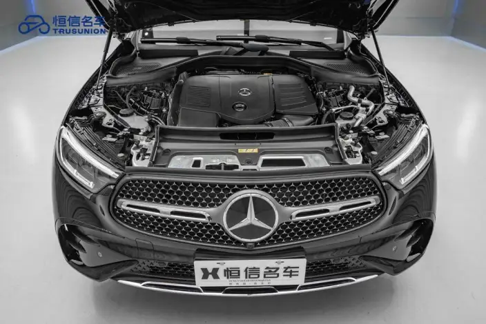 Mercedes-Benz GLC 2023 Model GLC 260 L 4MATIC Luxury Model 7 seat – фото 8
