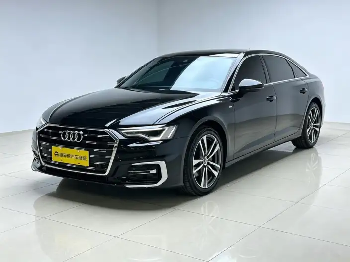Audi A6L 2023 Model Facelift 40 TFSI Luxury Dynamic Model – фото 1
