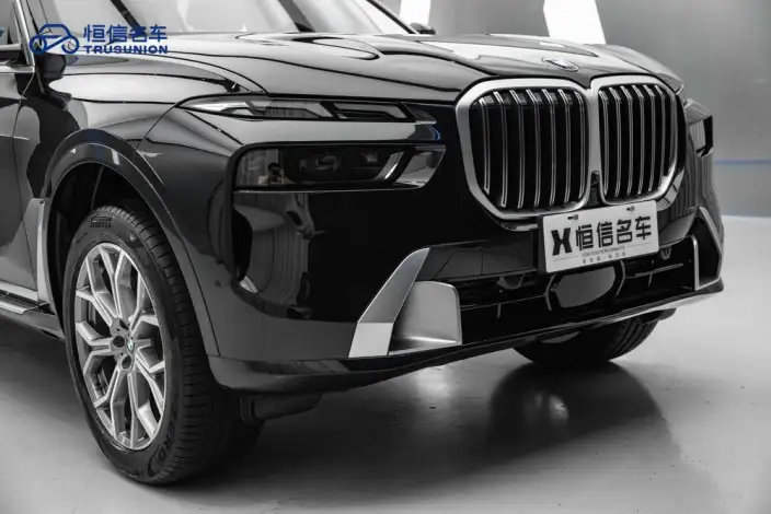 BMW X7 2023 Model xDrive40i Leading Model Luxury Set – фото 10