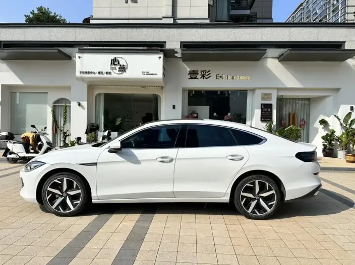 Volkswagen Lamando 2025 Model Volkswagen Lamando L 280TSI DSG Cool spicy version – фото 4
