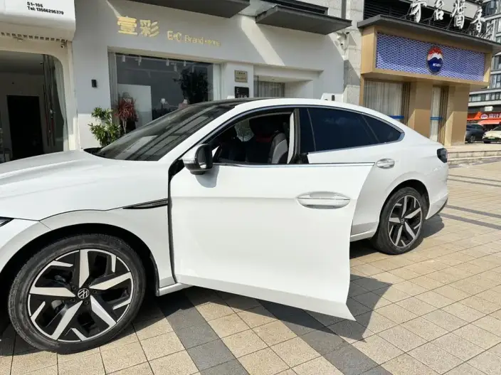 Volkswagen Lamando 2025 Model Volkswagen Lamando L 280TSI DSG Cool spicy version – фото 9