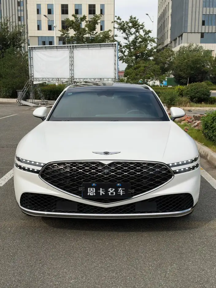 Genesis G90 2023 Model 3.5T 2WD Deluxe Edition – фото 2