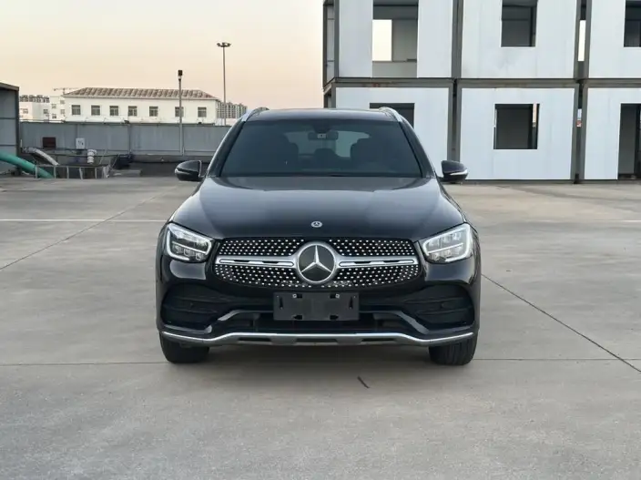 Mercedes-Benz GLC 2020 Model GLC 260 L 4MATIC Luxury Model – фото 2